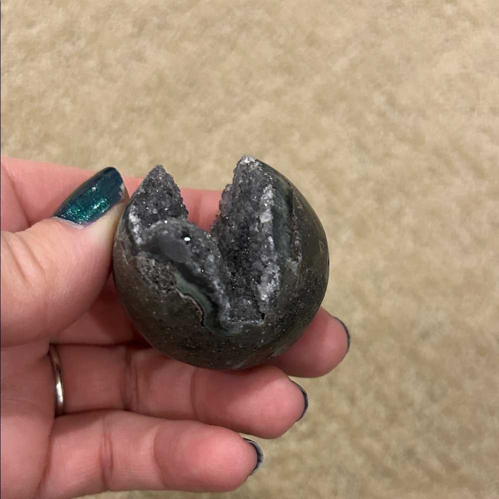 Black Amethyst Natural Geode sphere - Picture 4 of 7